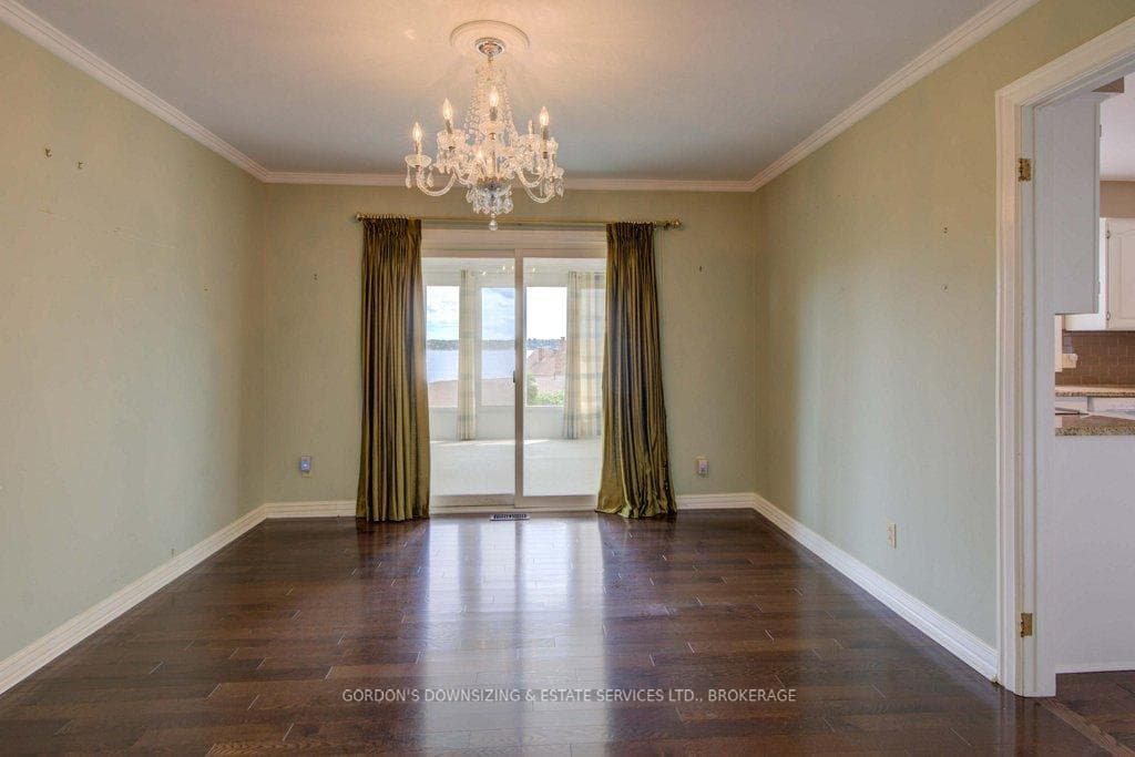 1101 Burnside Drive photo 12