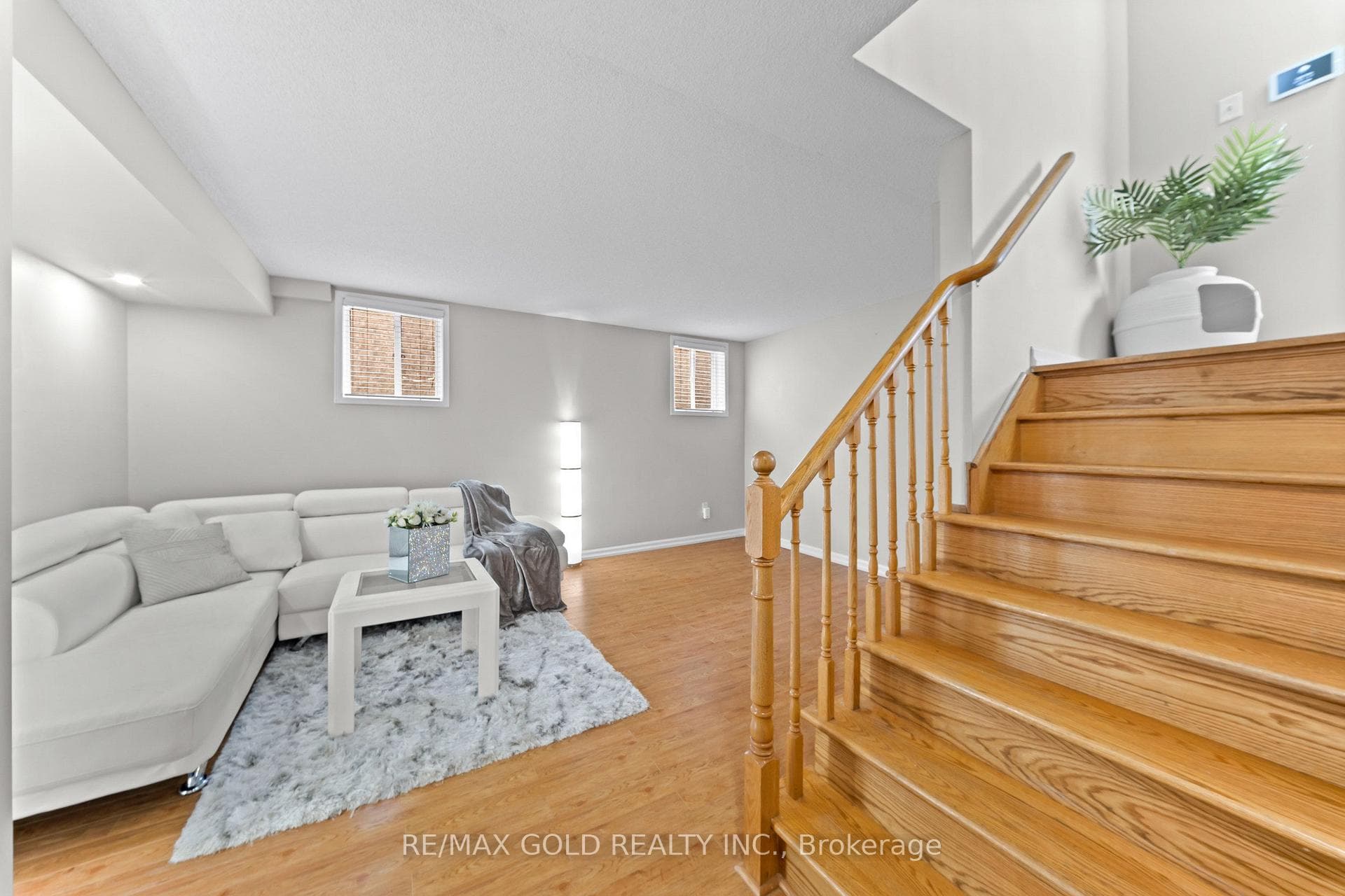 24 Fletchers Creek Boulevard photo 29