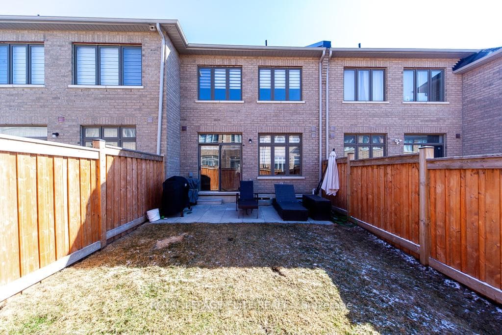 ENTERTAINMENT YARD/SPACIOUS & PRIVATE
