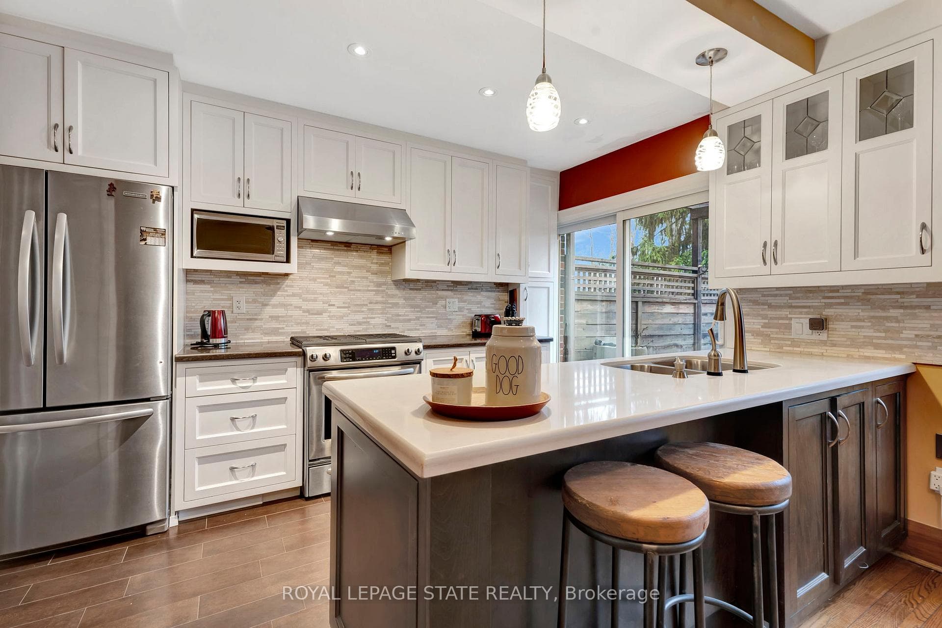 45 Waller Avenue photo 11