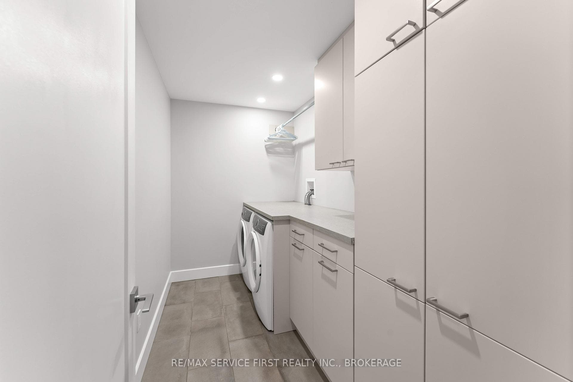 15 Grange Street photo 38