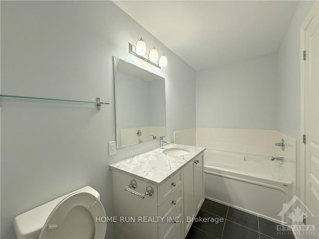 781 BRIAN GOOD Avenue photo 22