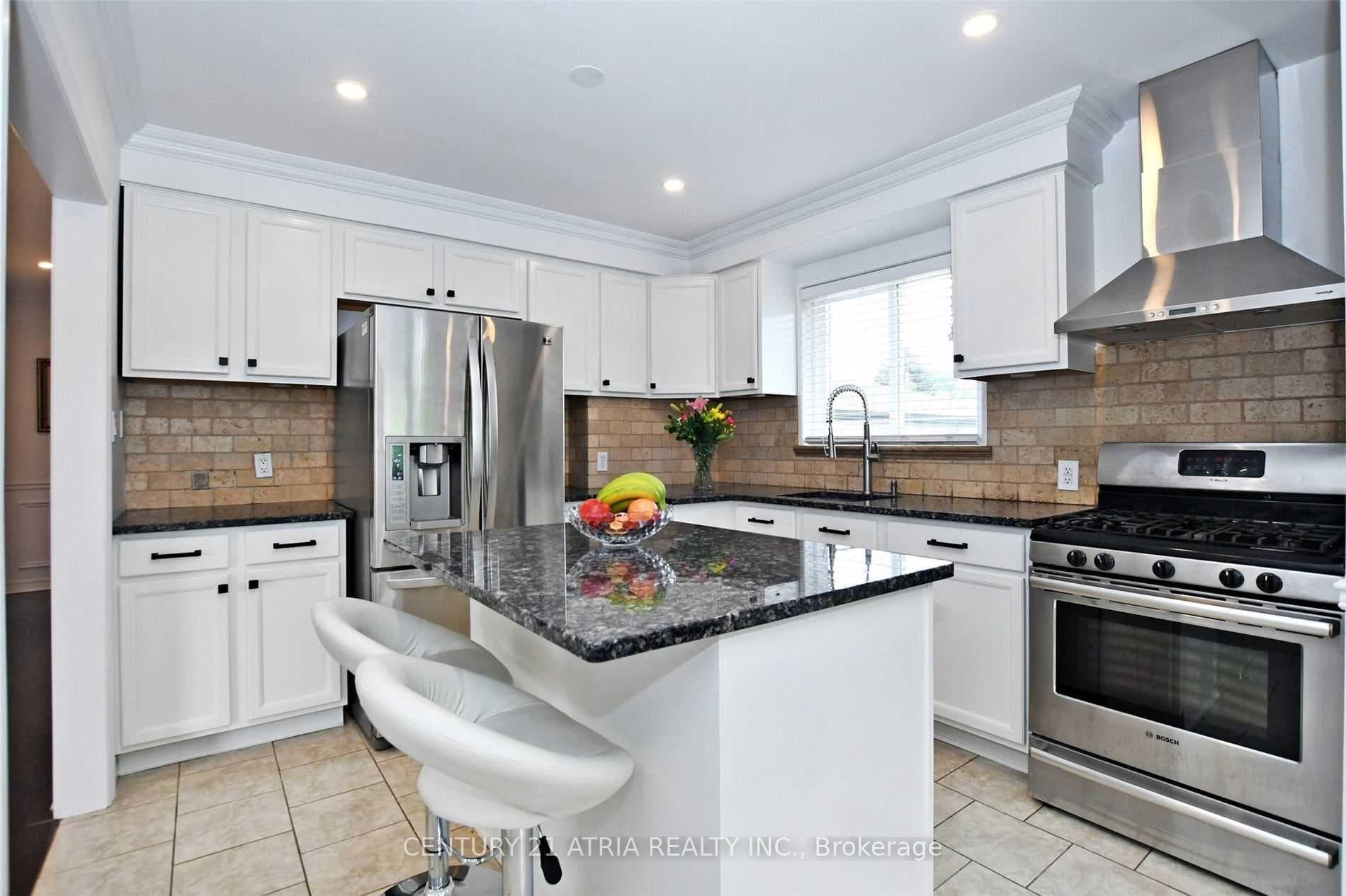 387 Southview Road photo 15