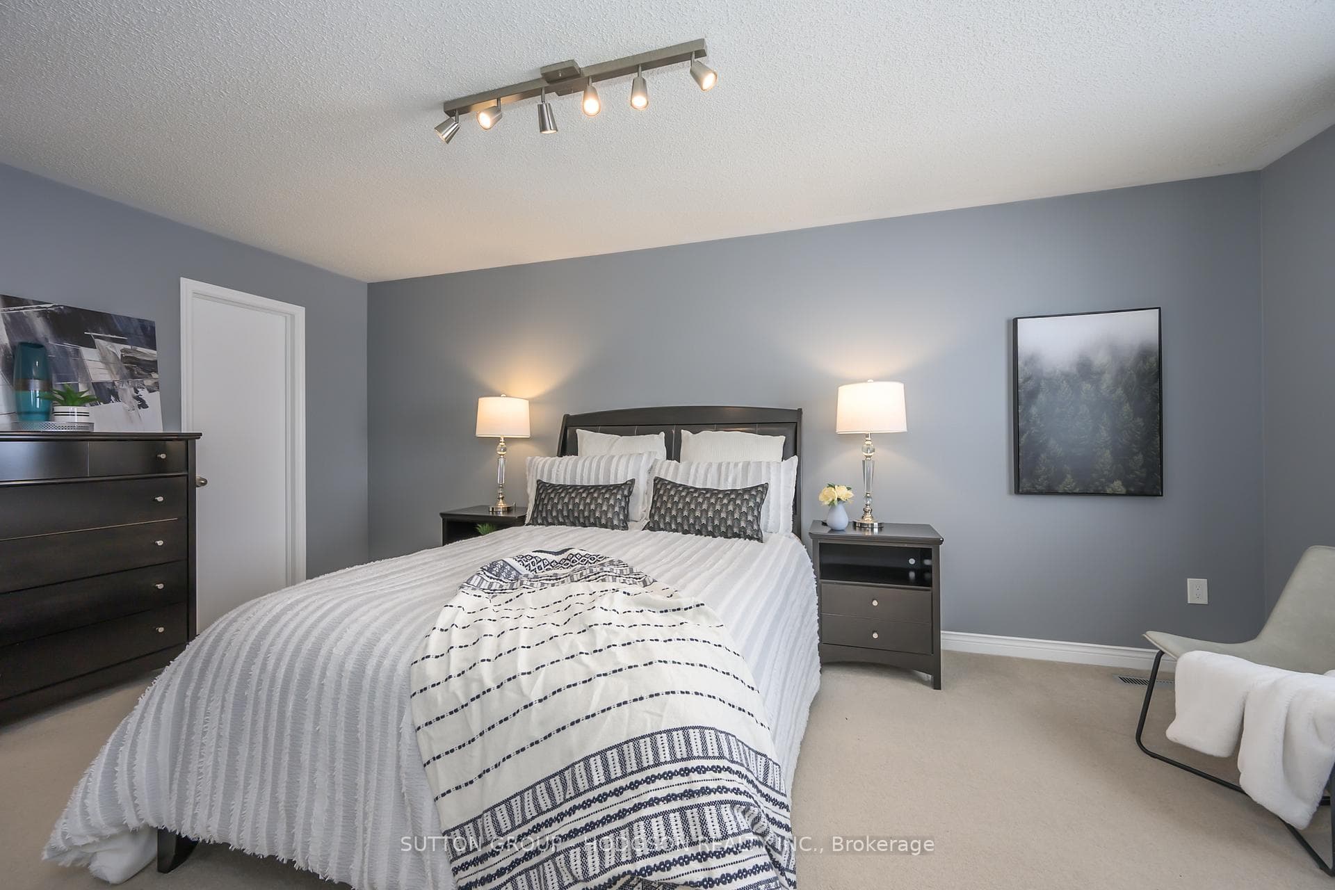 28 Laurel Crescent photo 19