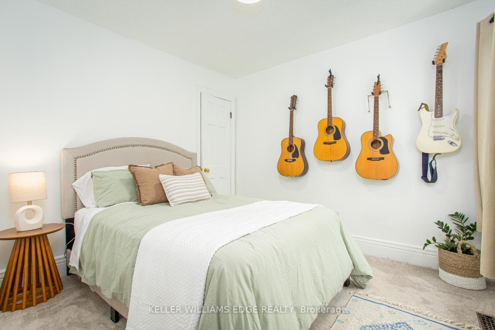 826 Beach Boulevard photo 21