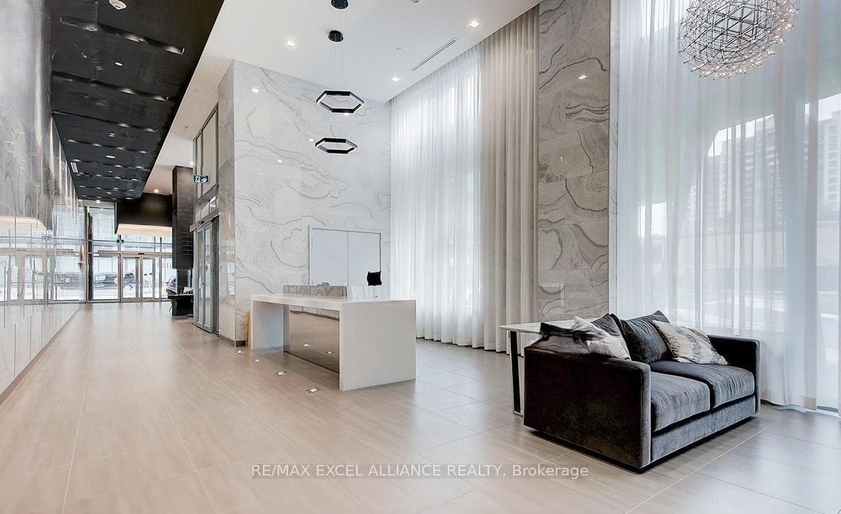 5180 Yonge Street Unit 3302 photo 2