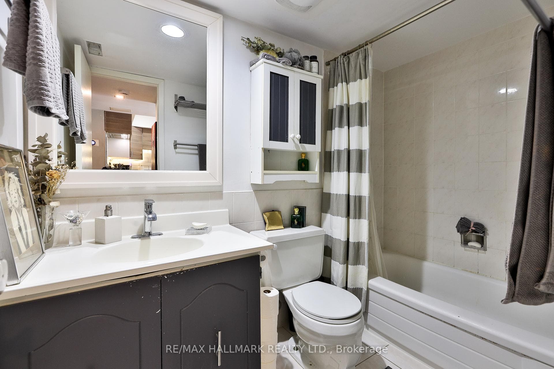 17 Pembroke Street Unit 21 photo 25