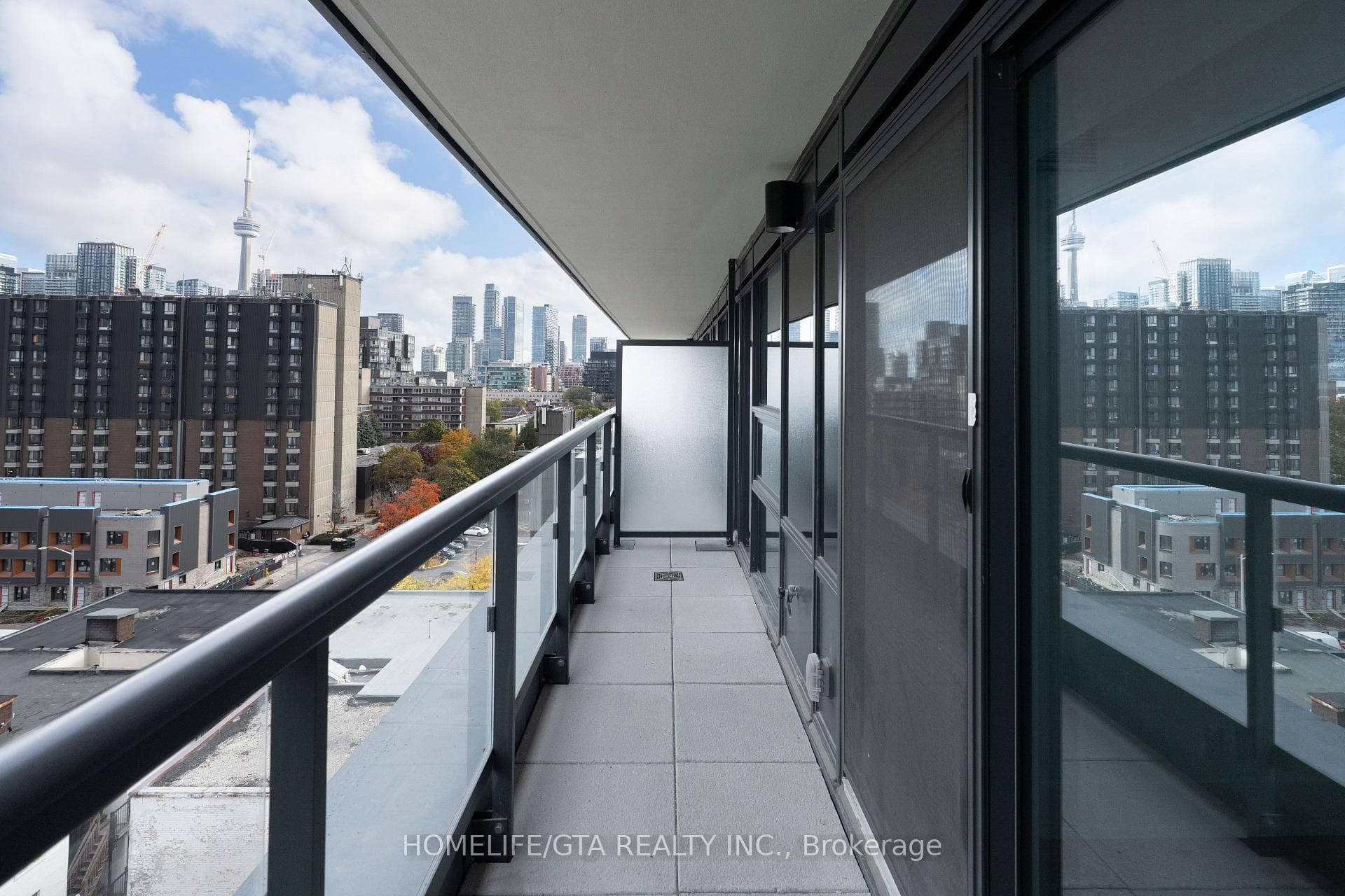 115 Denison Avenue Unit 802 photo 12