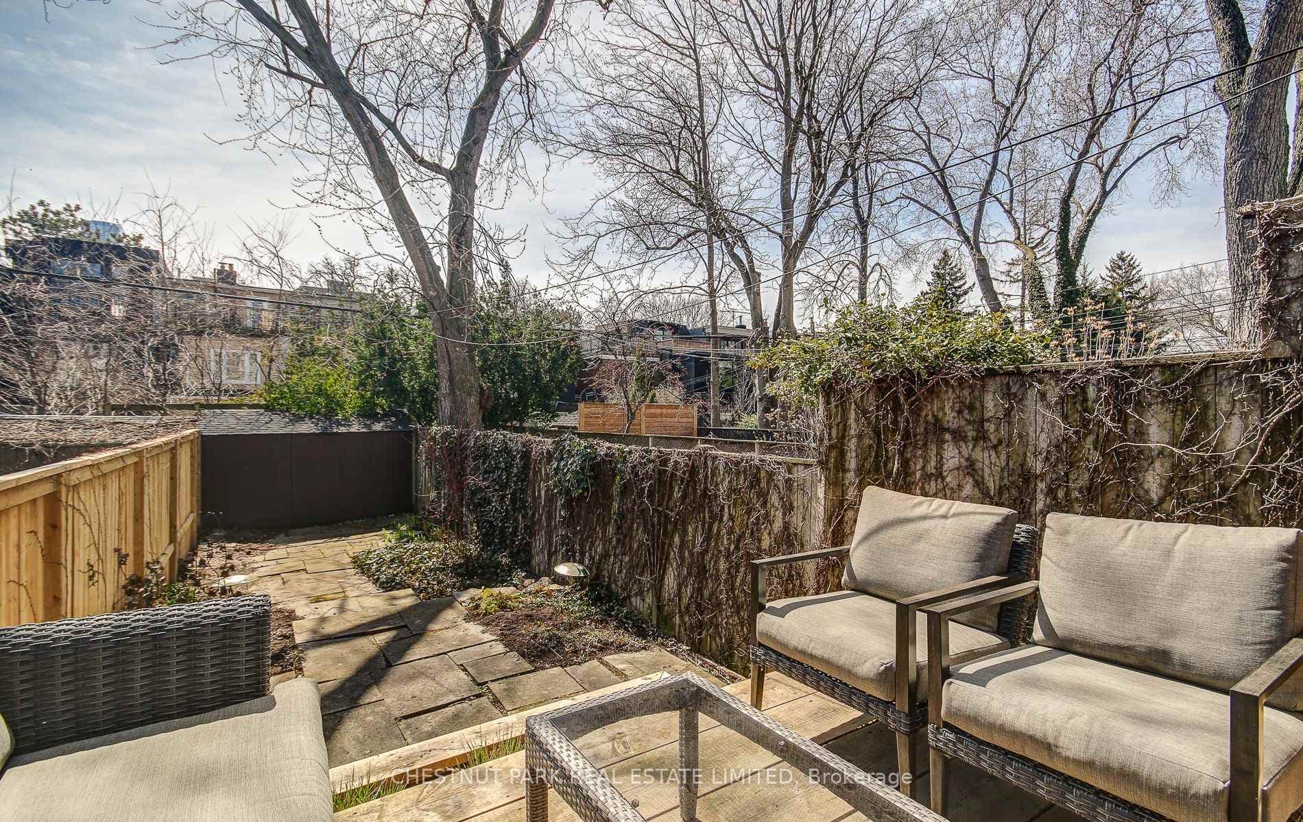 99 Marlborough Avenue photo 30