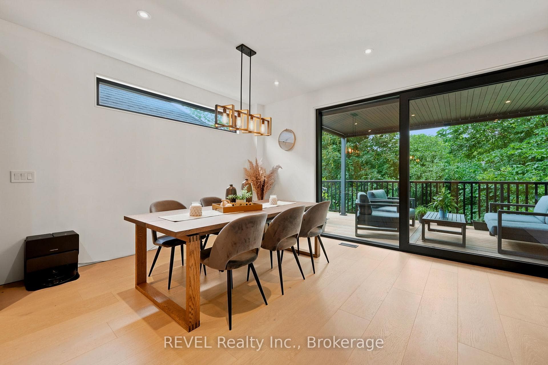 81 Mackenzie King Avenue photo 13
