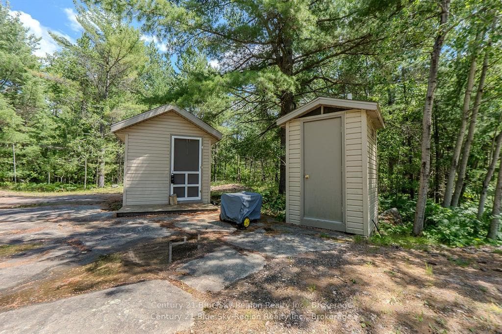 285 C Ruston Road photo 30