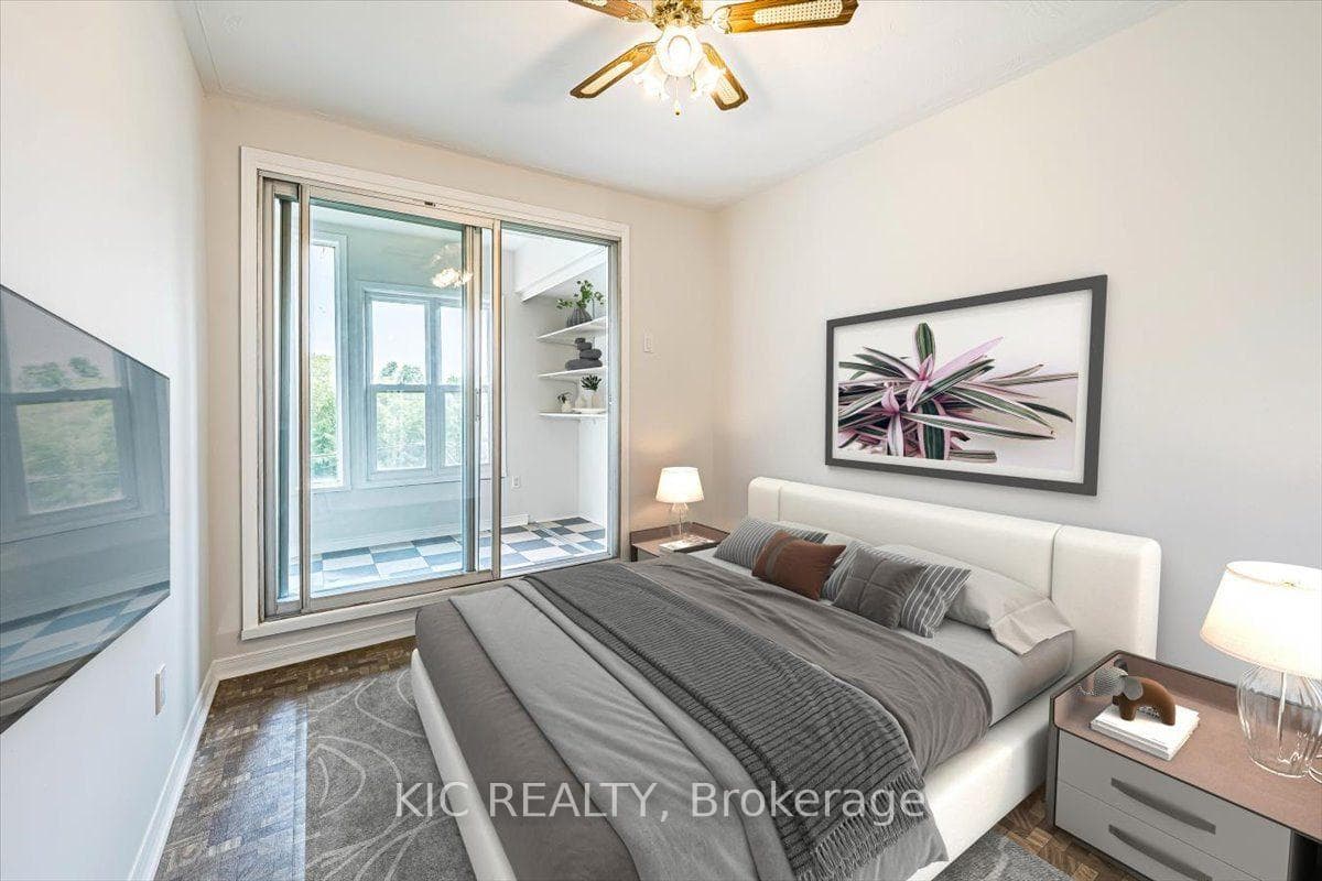 145 Boultbee Avenue photo 22