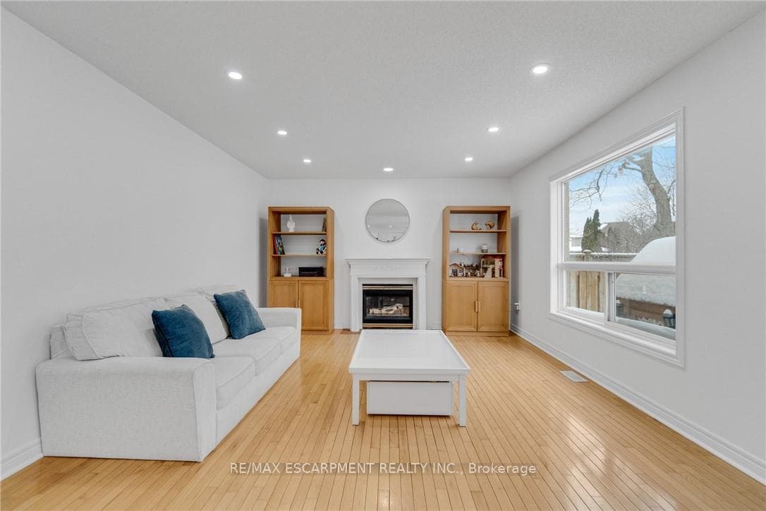 191 Hawkswood Trail photo 18