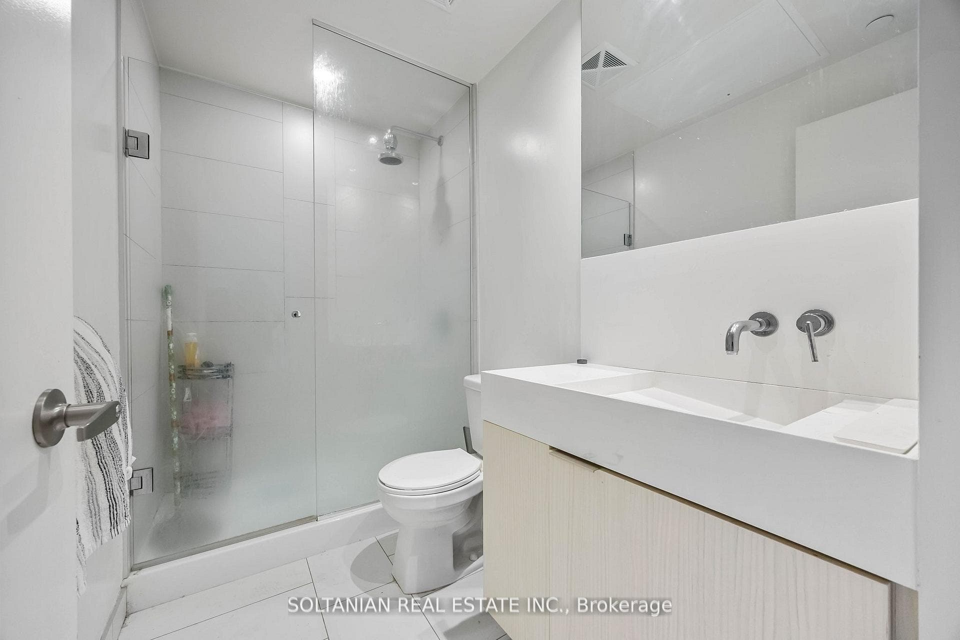 15 Lower Jarvis Street Unit 719 photo 21