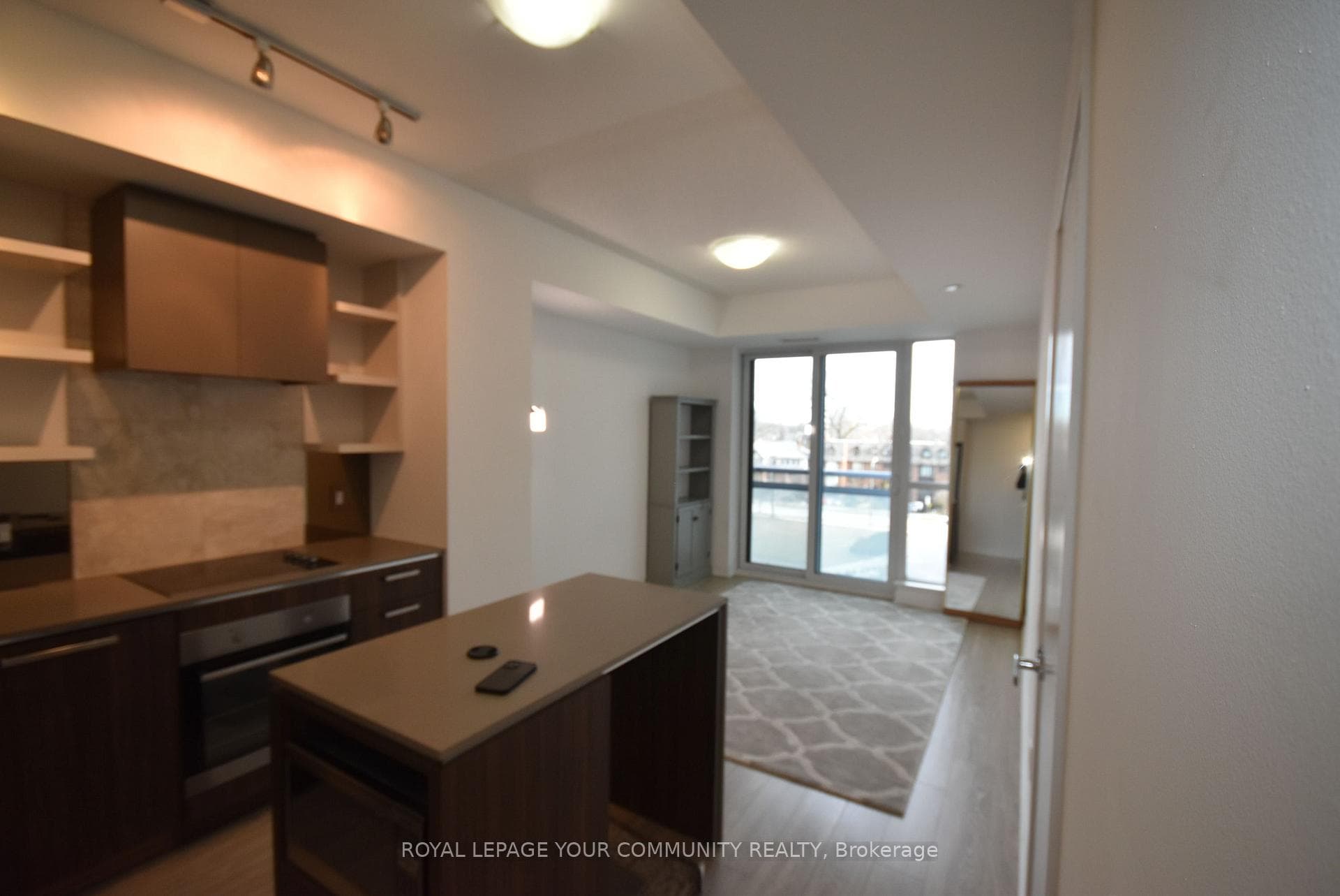 1830 Bloor Street Unit 439 photo 2