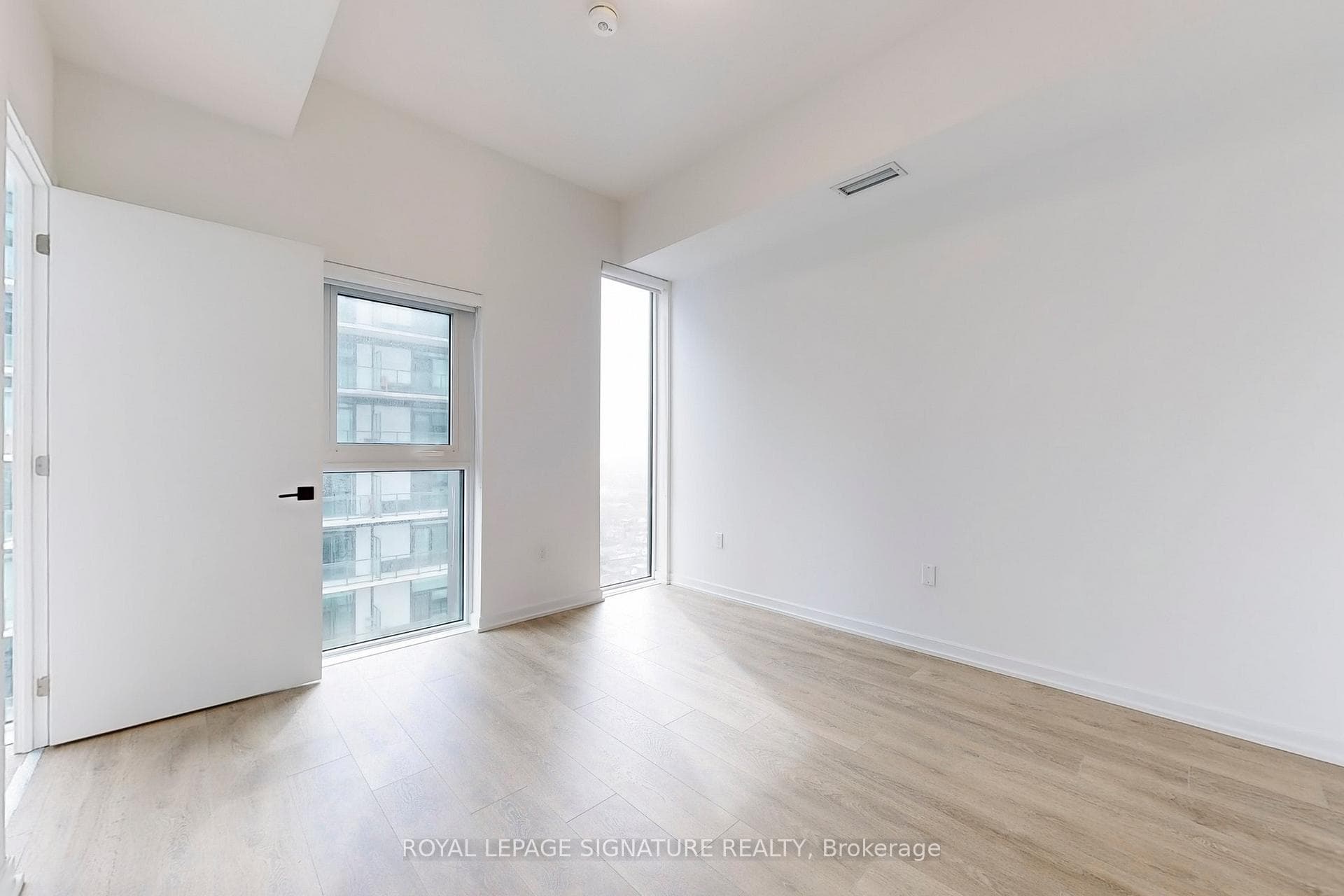 1285 Dupont Street Unit 2210 photo 9