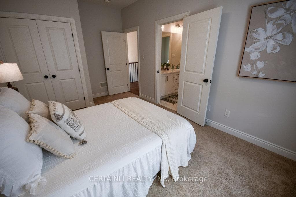 776 Zaifman Circle photo 19