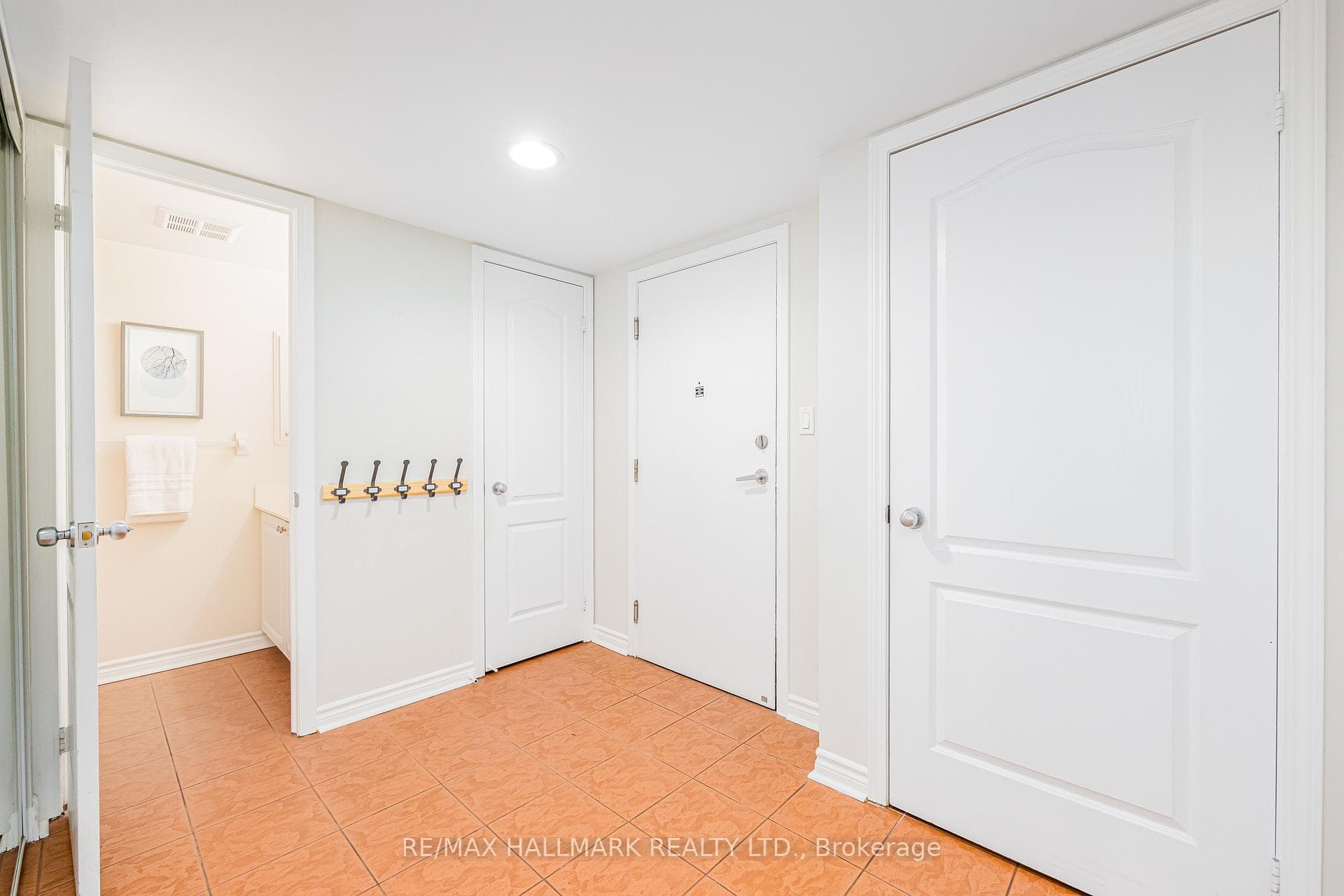3 Rean Drive Unit 112 photo 2