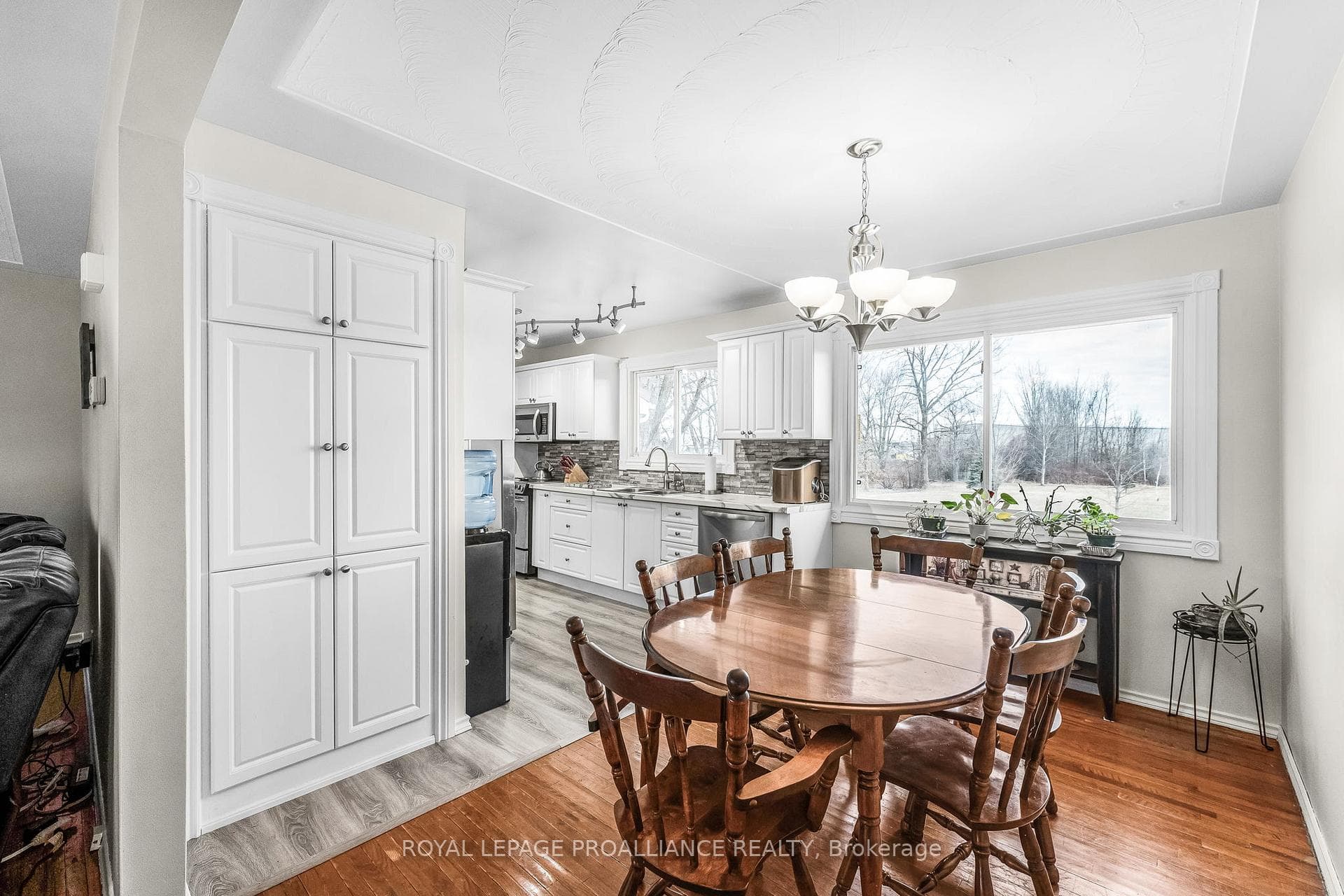 2335 Hamilton Road photo 13