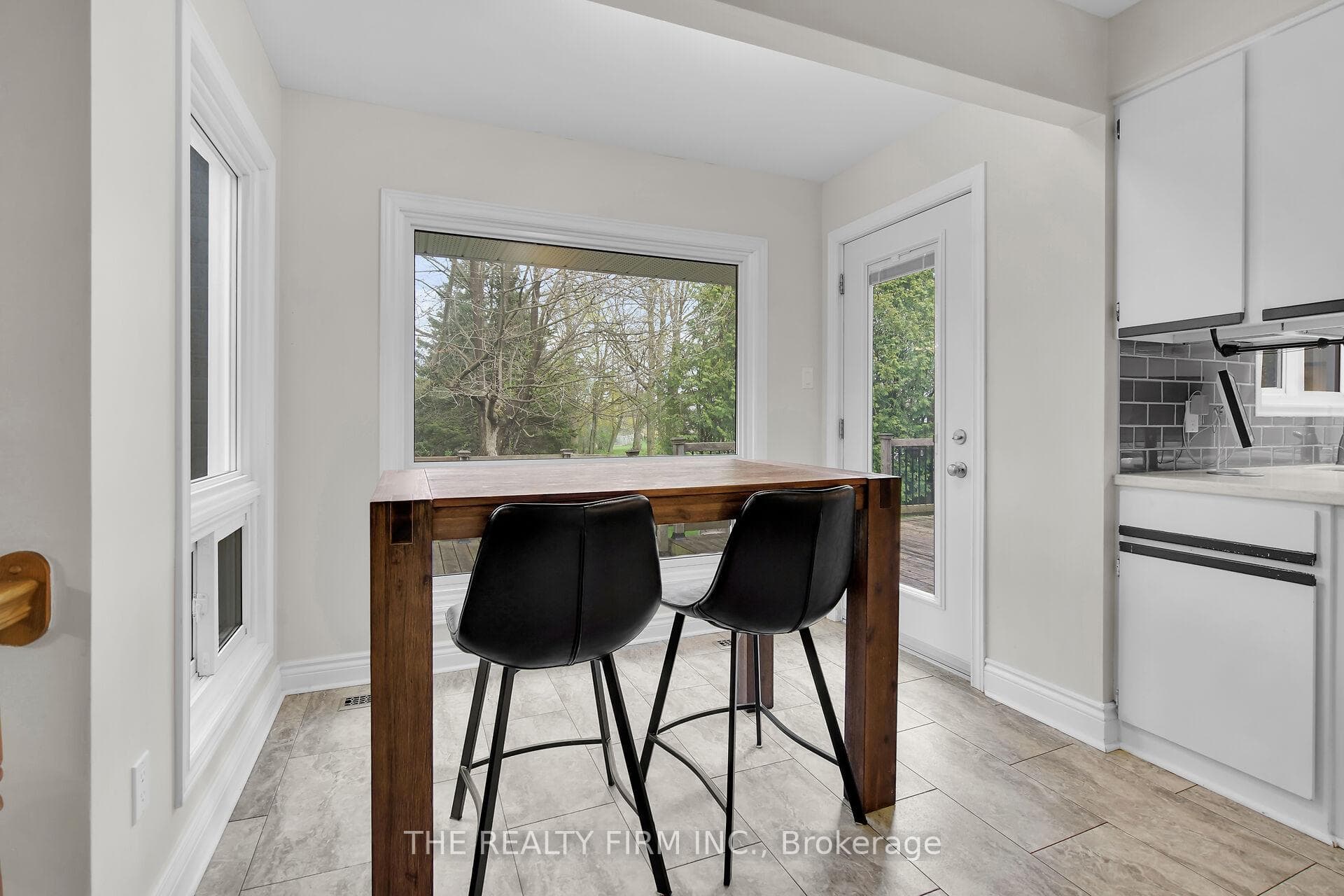 87 Westwinds Drive photo 13
