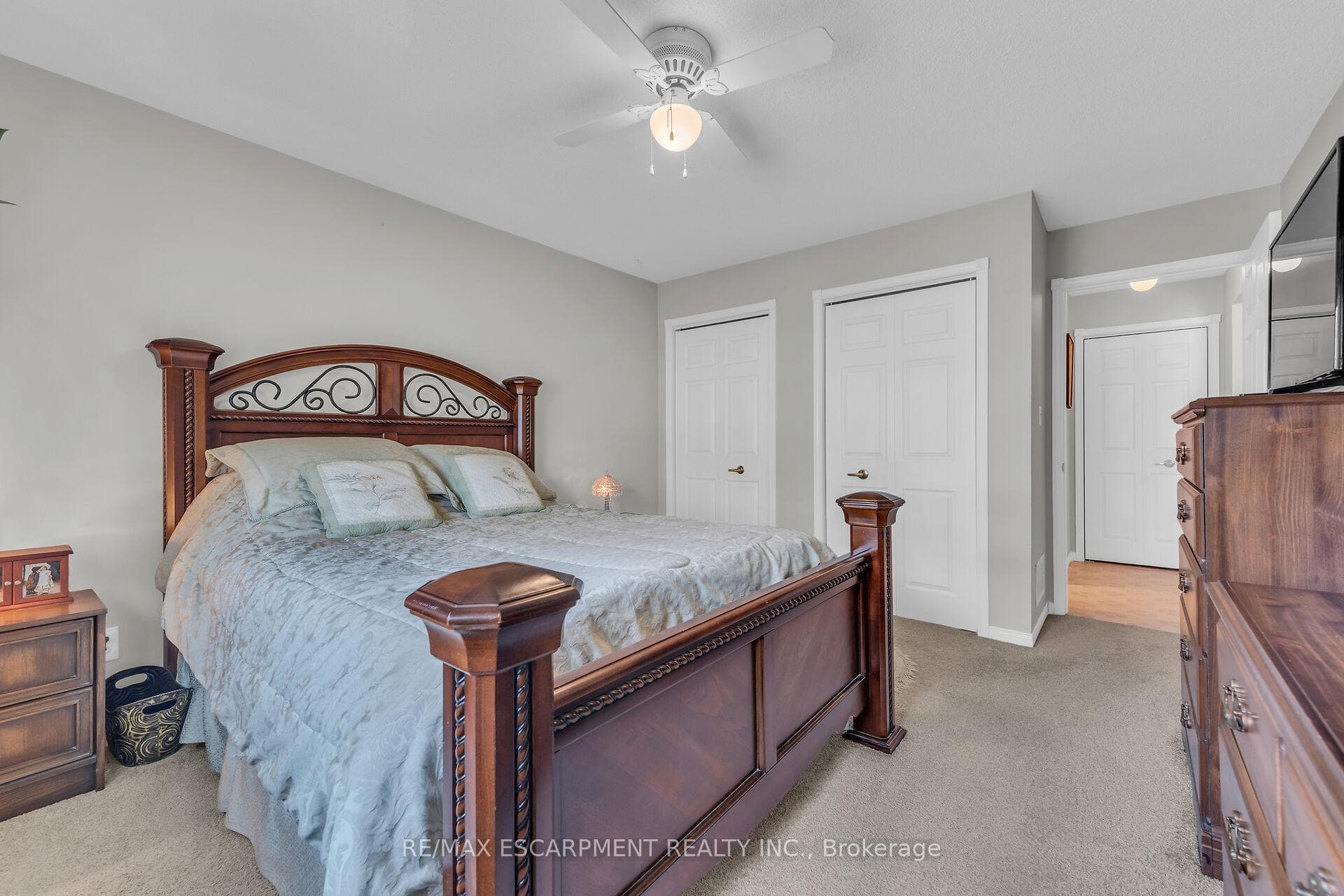 21 Garden Drive photo 17