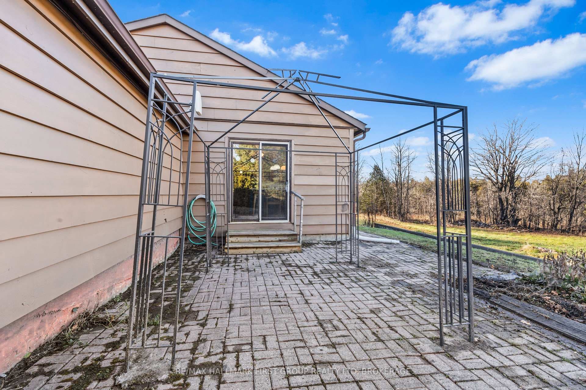 2881 Quabbin Road photo 33