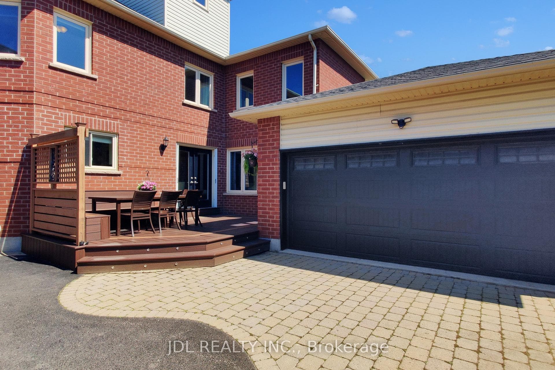 240 Lexington Road photo 50
