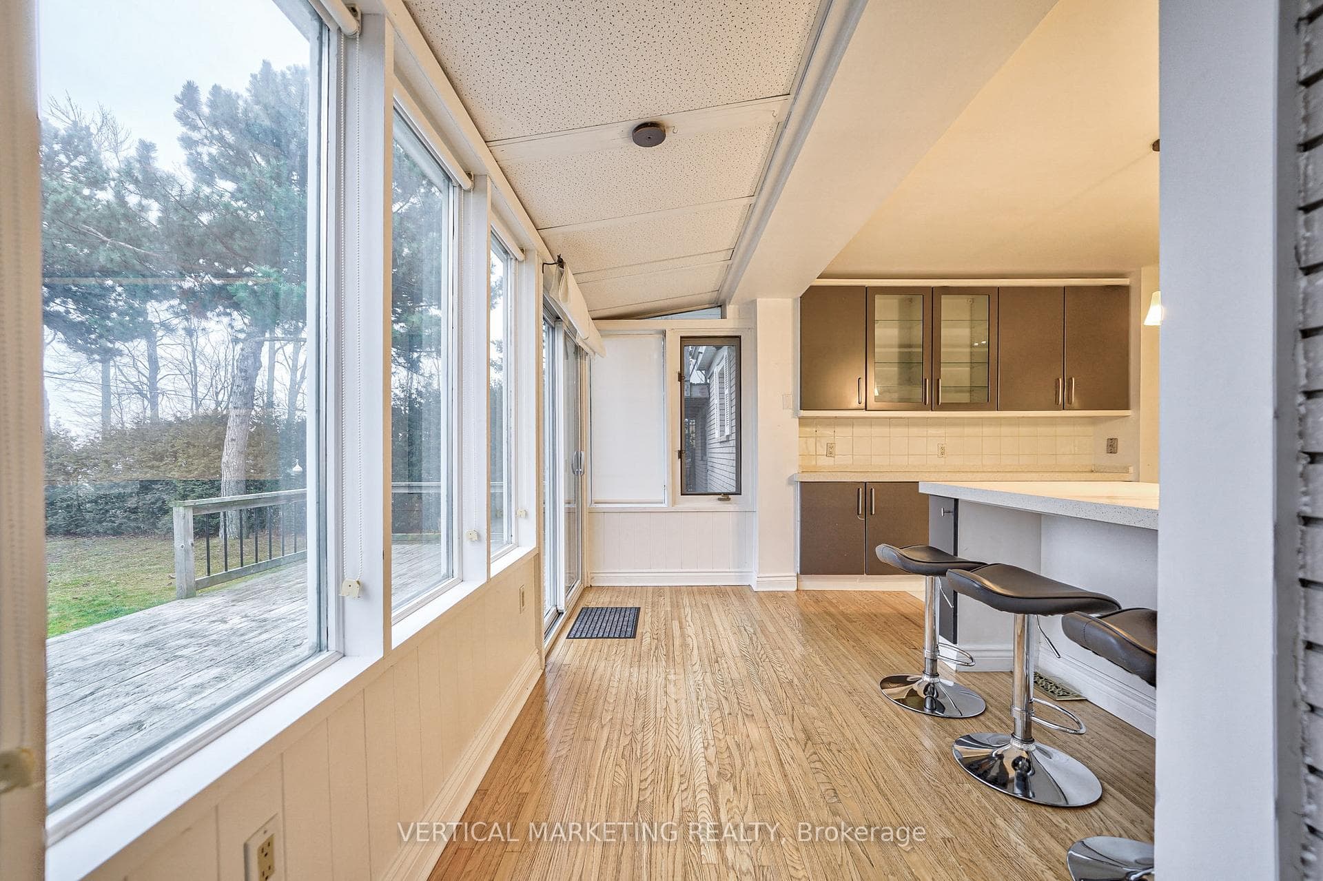 41 south marine Drive photo 8