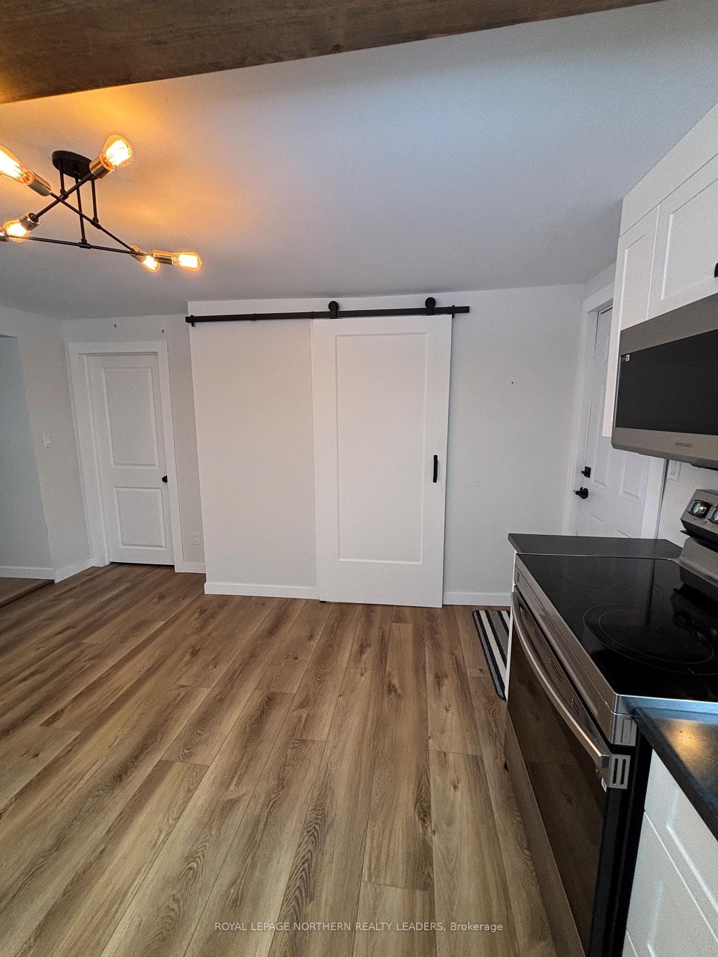 221 Fourth Avenue photo 10
