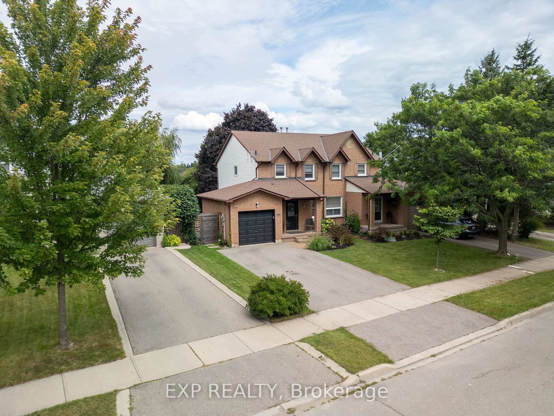 192 Ross Lane photo 1