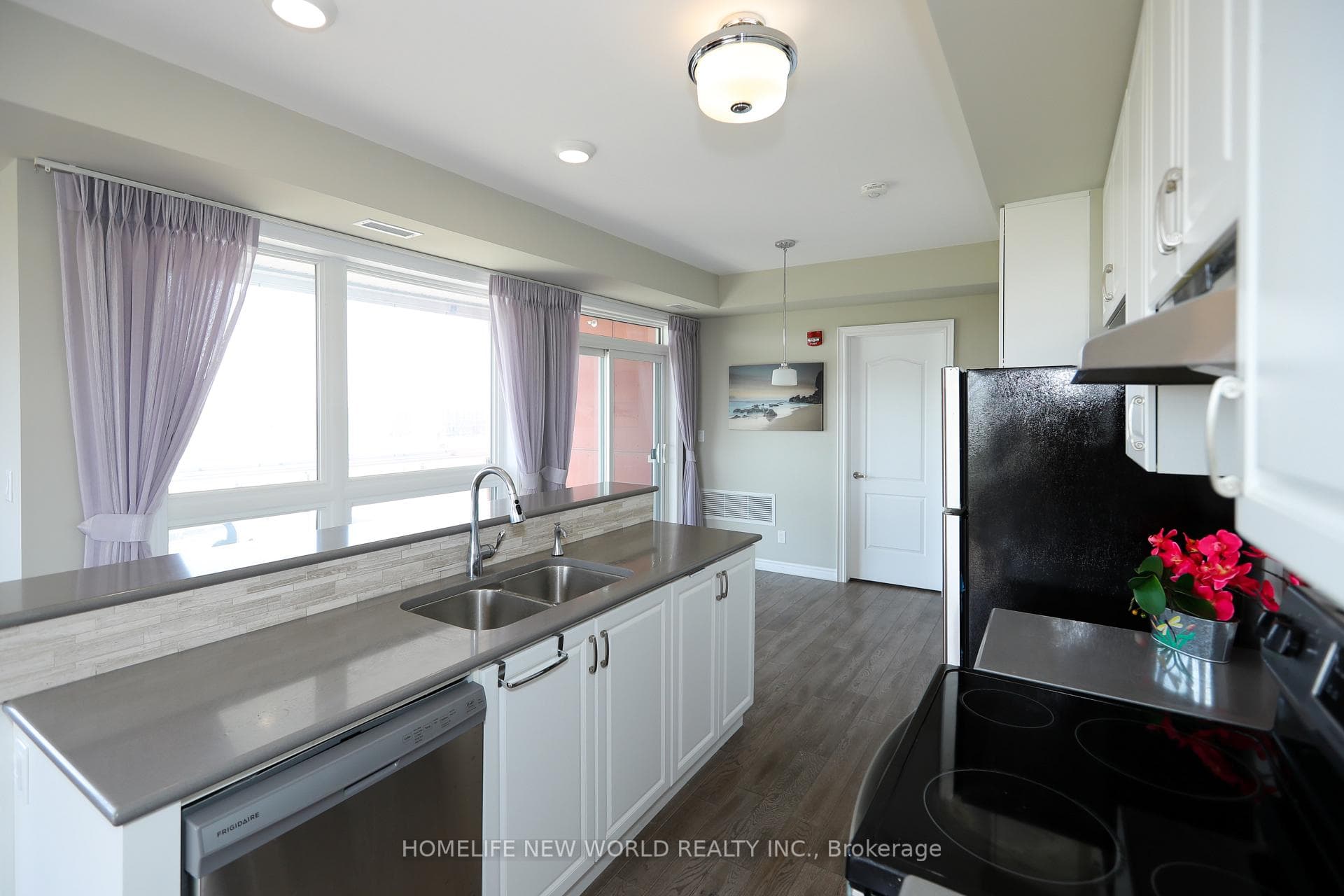 2 Adam Sellers Street Unit 405 photo 17