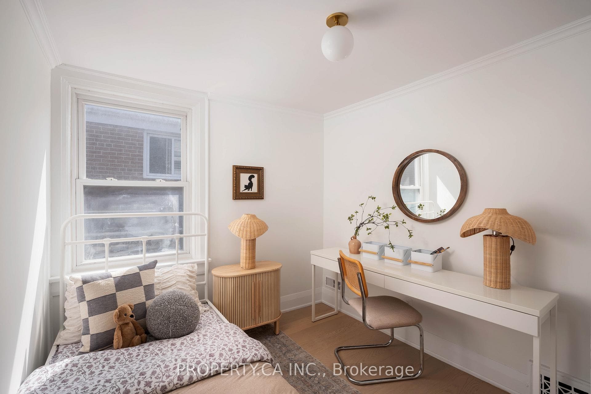 389 Winona Drive photo 23