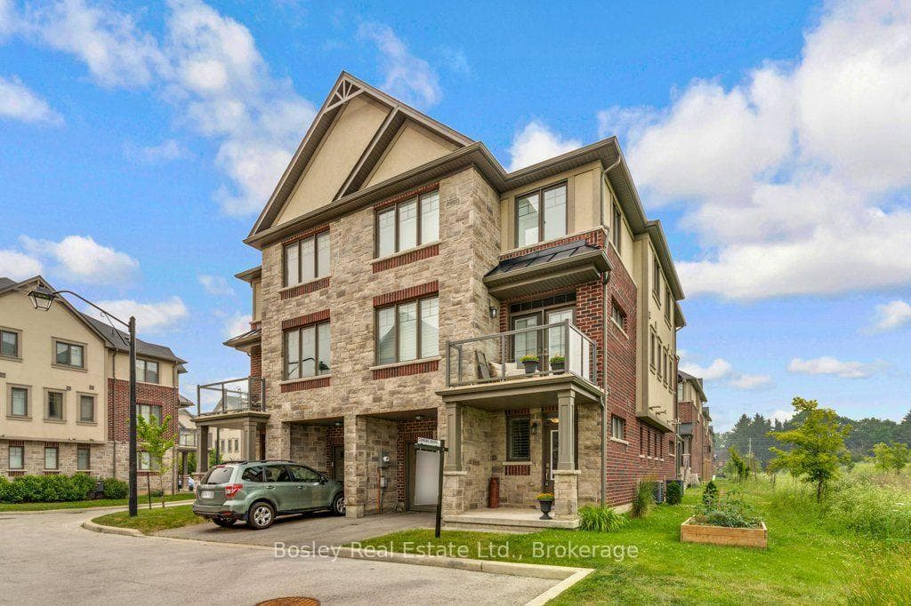 7 Bacon Lane photo 1