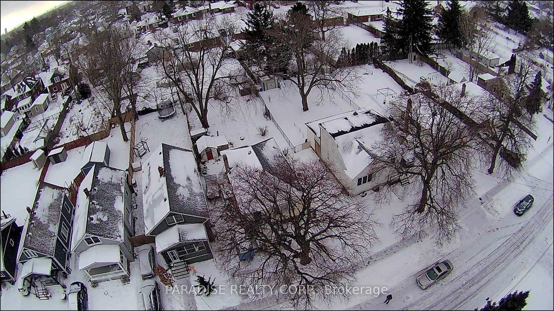 245 Bowen Road photo 10