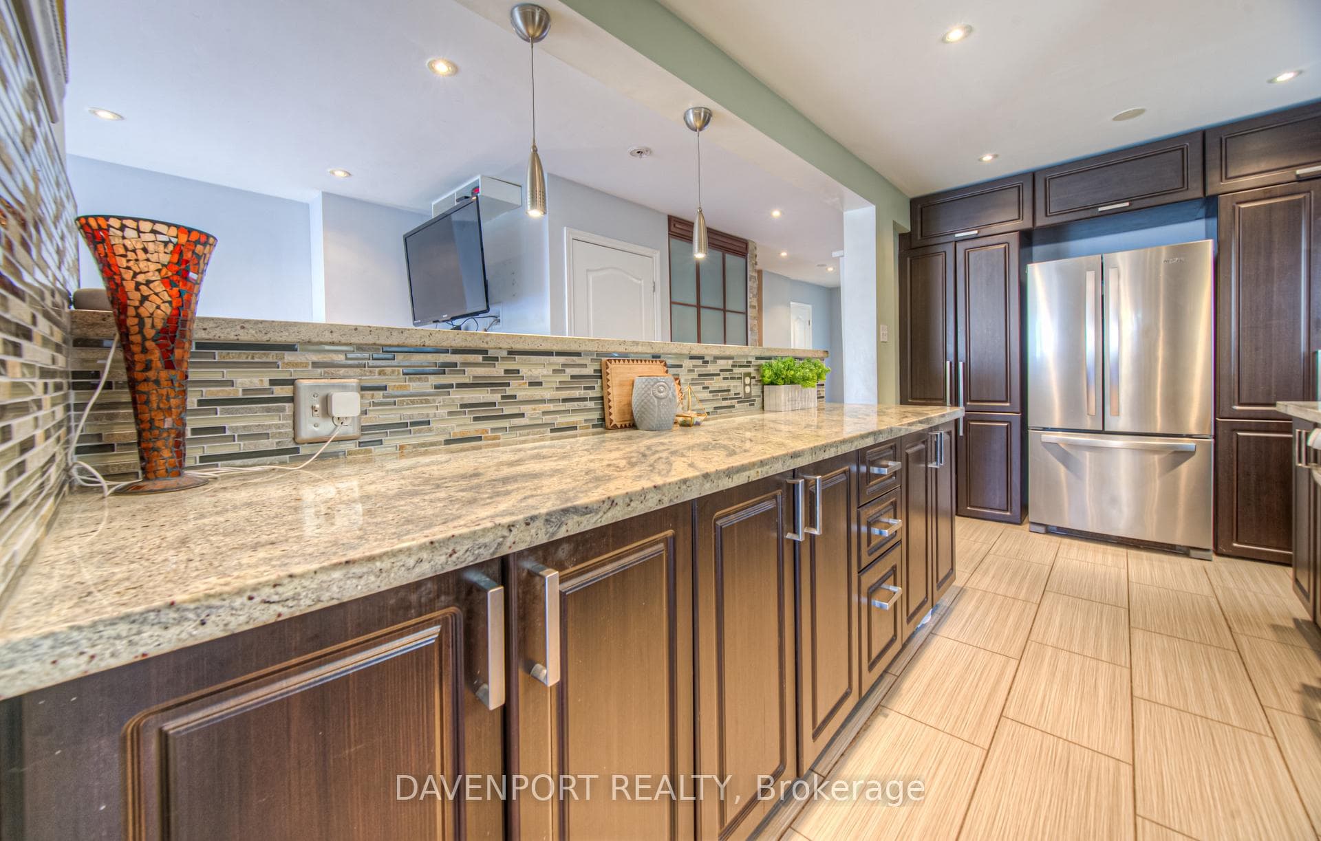 2681 Romark Mews photo 10