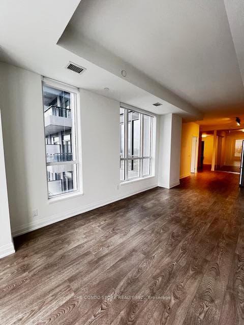286 Main Street Unit 816 photo 6