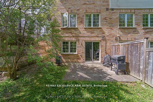 3950 Erin Centre Boulevard Unit 66 photo 38