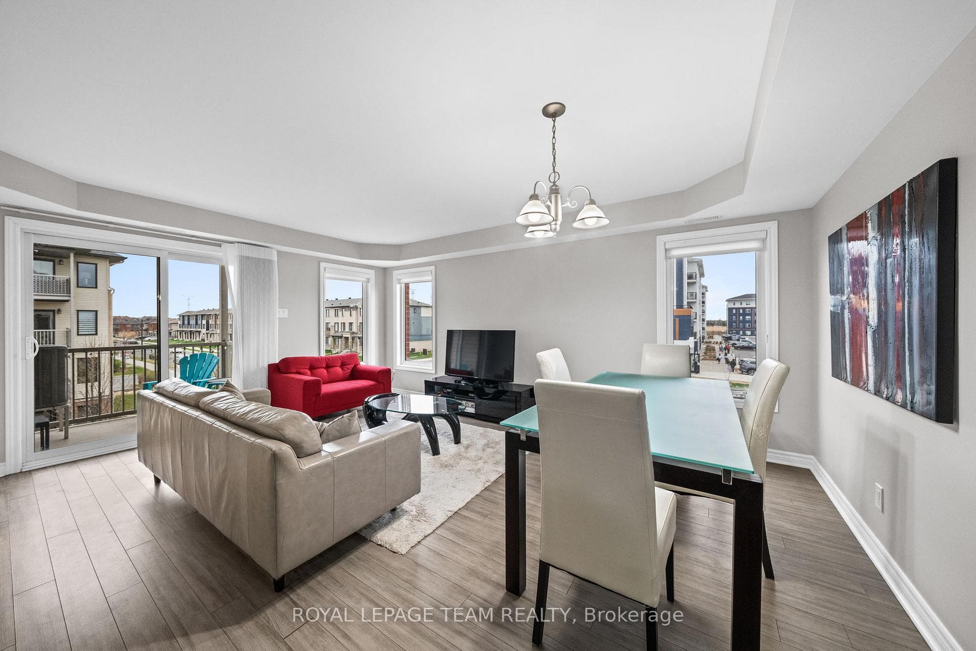 215 Bluestone Private Unit 6 photo 12