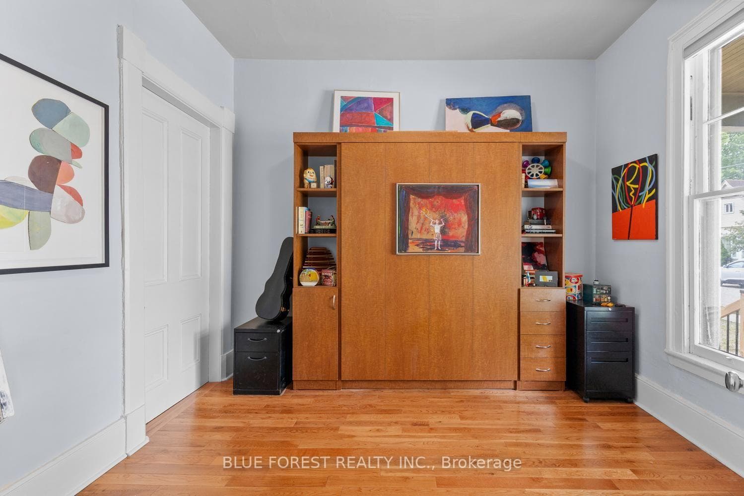 550 Elizabeth Street photo 20