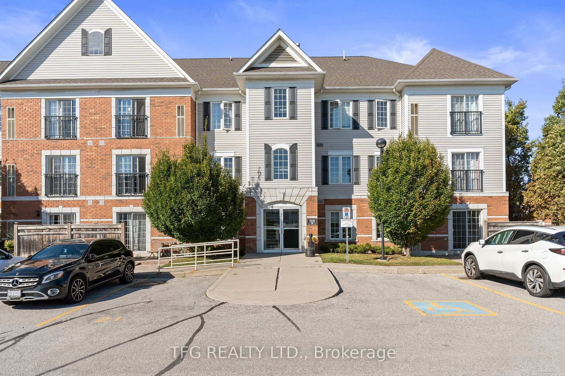 98 Aspen Springs Drive Unit 101 photo 1