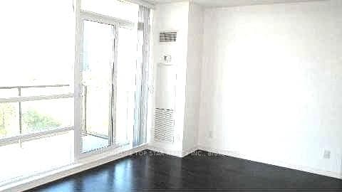 15 Legion Road Unit 903 photo 2
