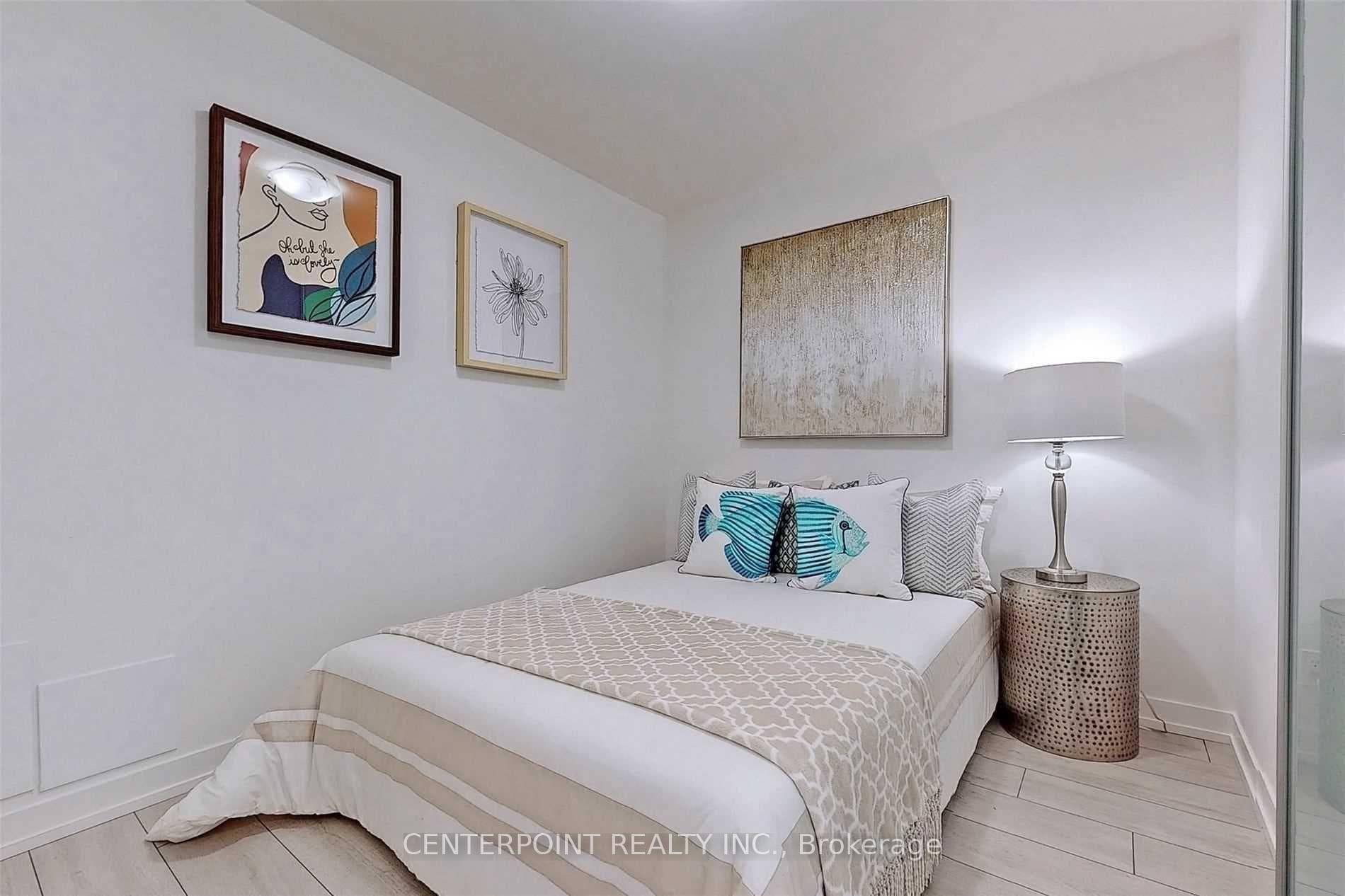 60 Shuter Street Unit 215 photo 15