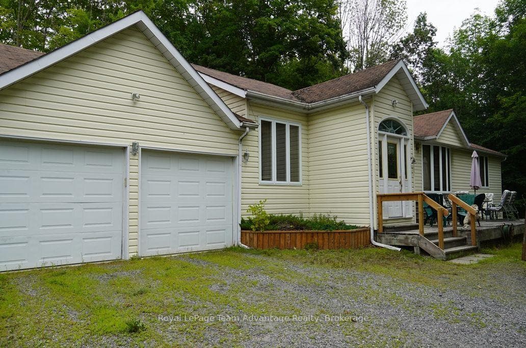 101 & 99 Carling Bay Road photo 2