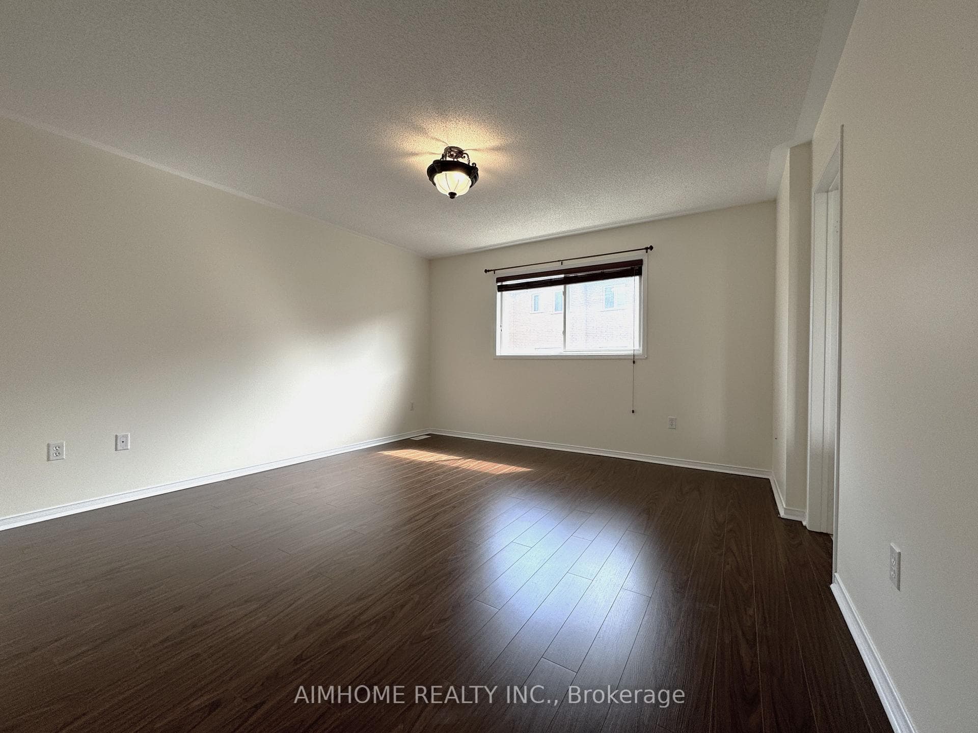 53 Dovetail Drive photo 10