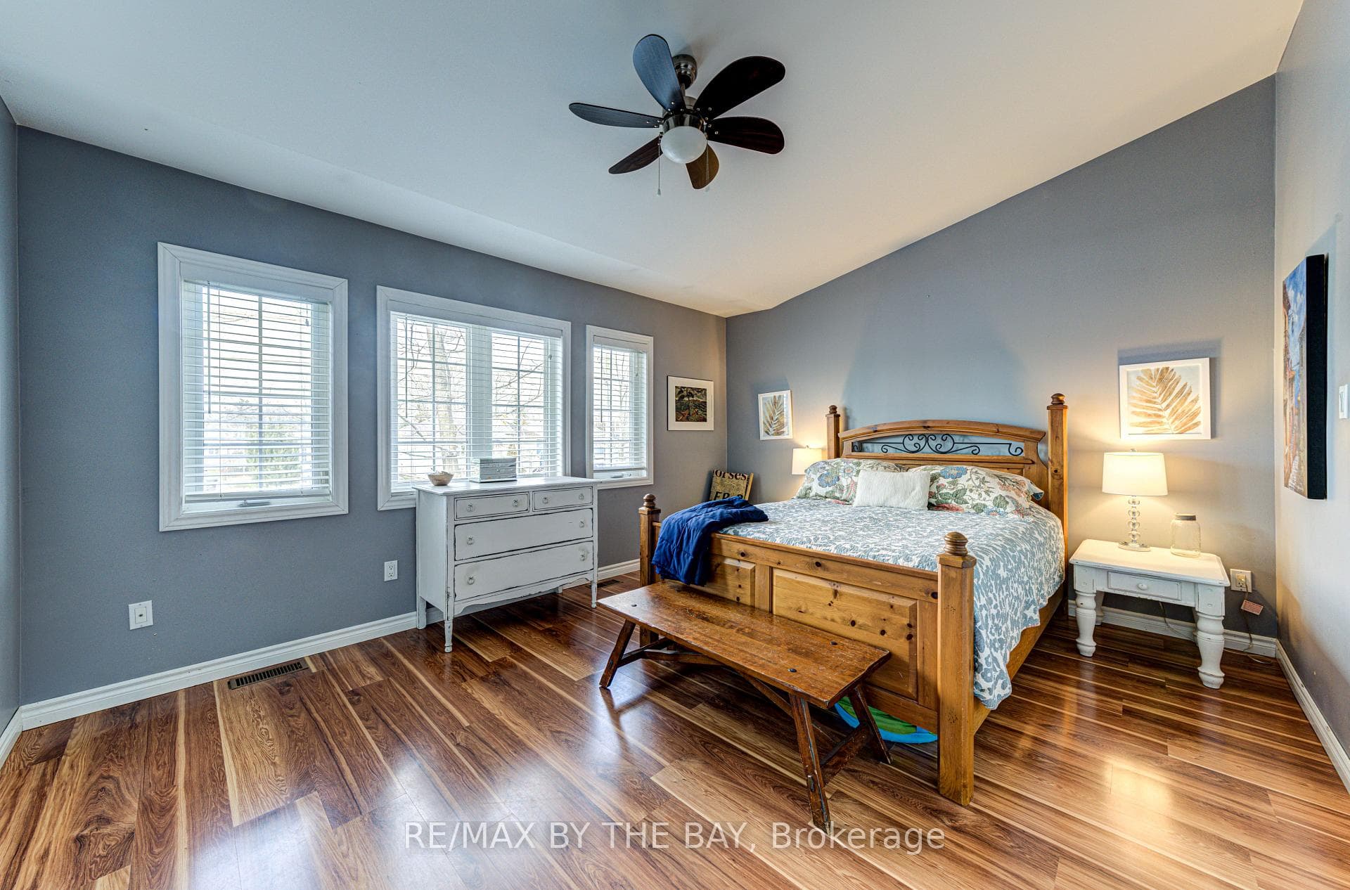 339 Robinson Road photo 20