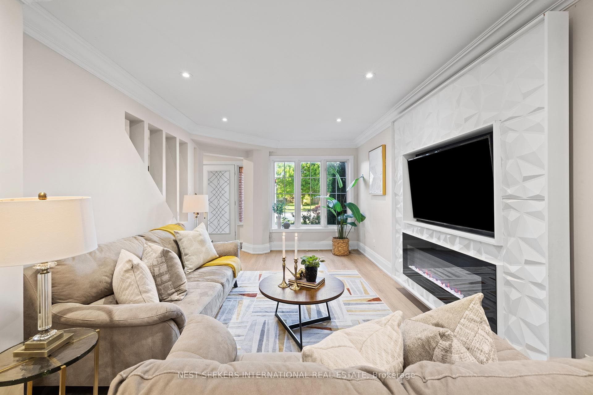 1115 Kensington Street photo 6