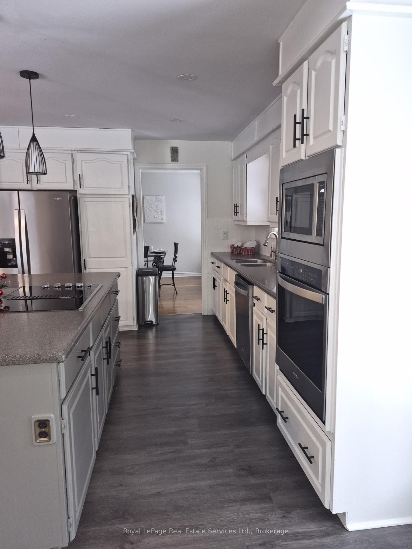 184 Dundas Street photo 12