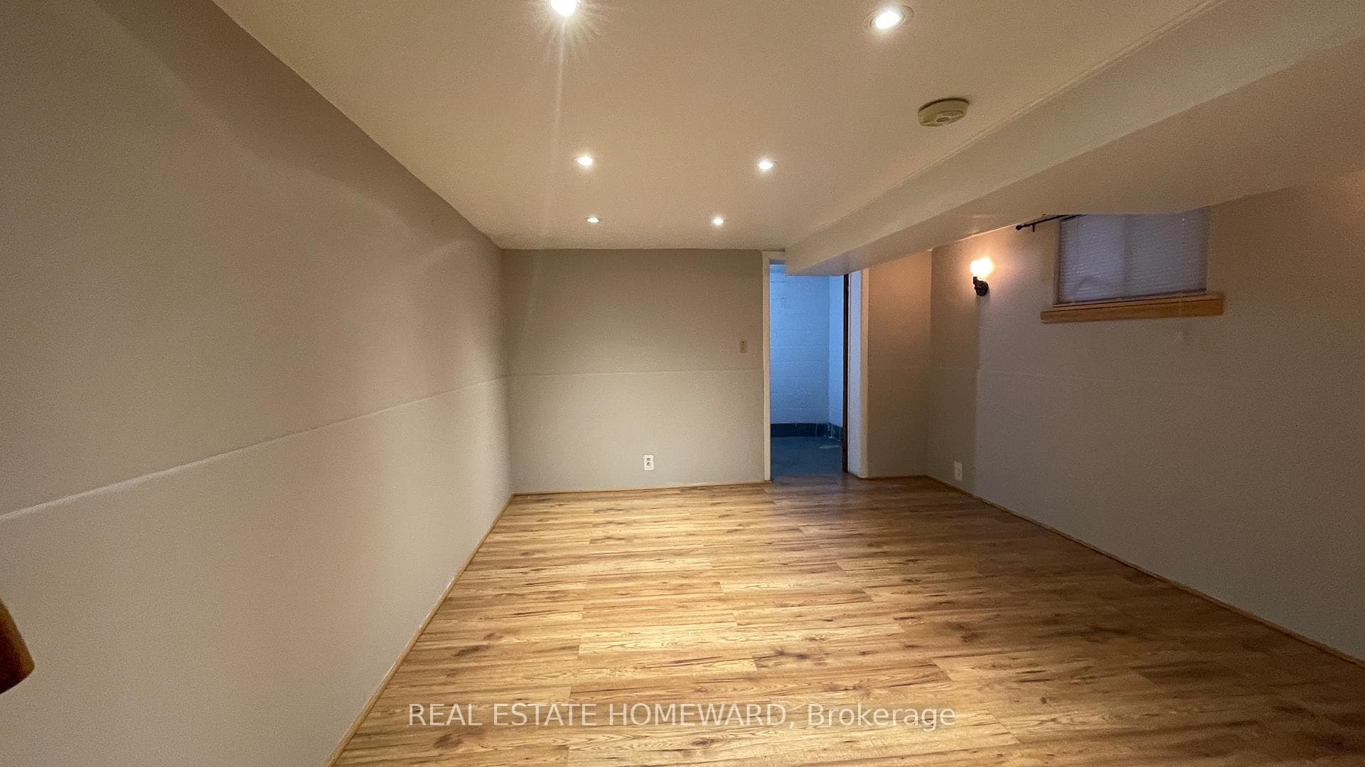92 Barker Avenue photo 19