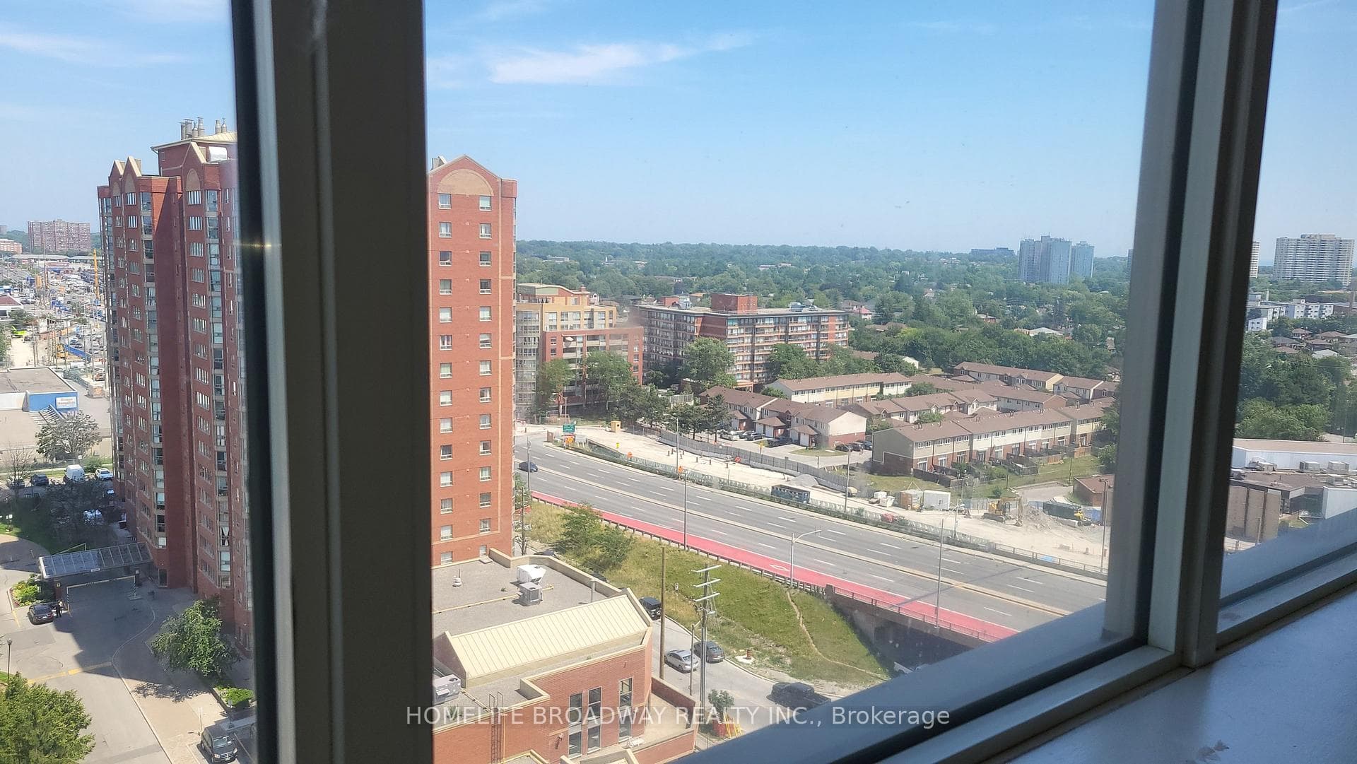 2460 Eglinton Avenue Unit 1708 photo 12