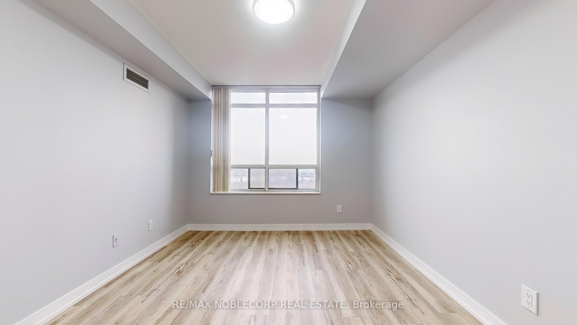 710 Humberwood Boulevard Unit 1114 photo 21